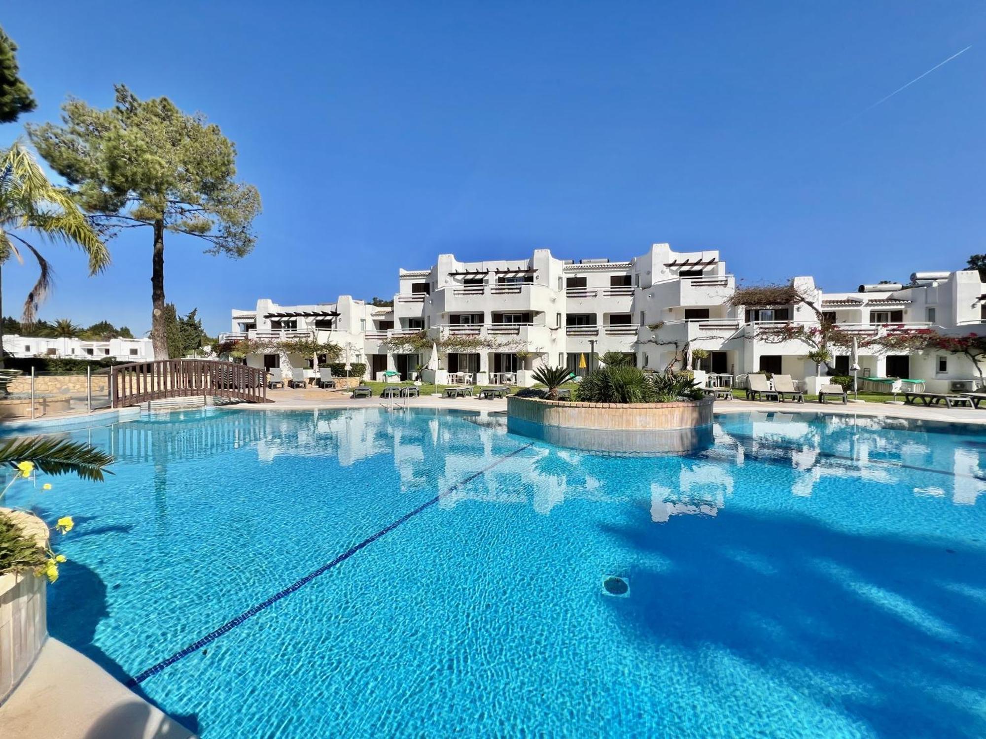 Albufeira Balaia Golf Vilage 2 With Pool By Homing Luaran gambar