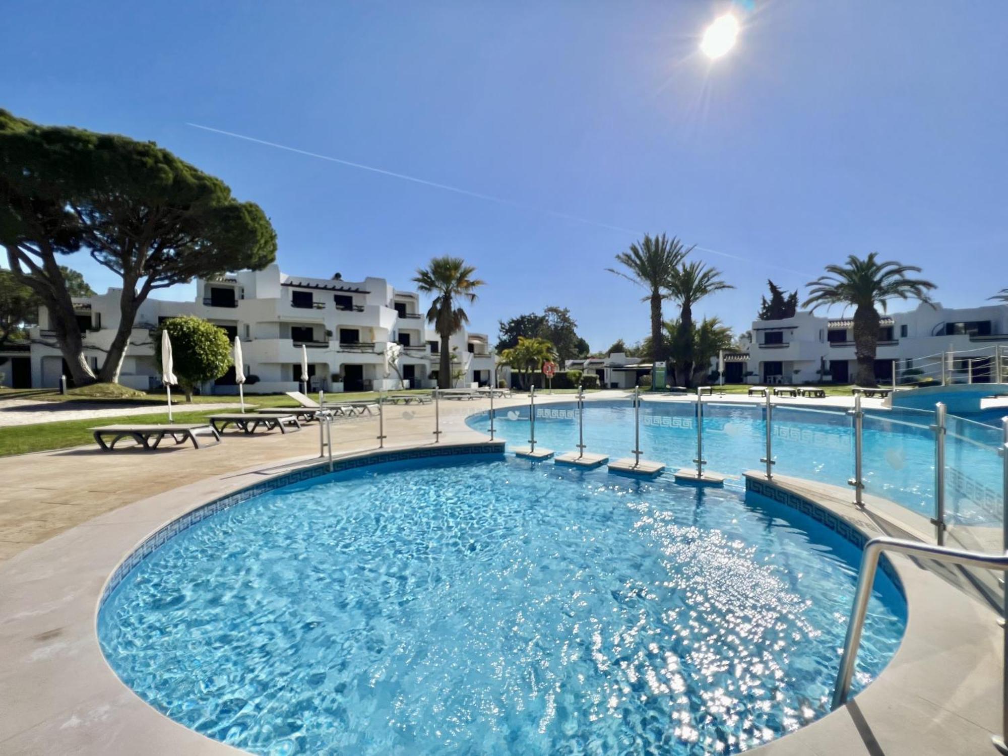 Albufeira Balaia Golf Vilage 2 With Pool By Homing Luaran gambar